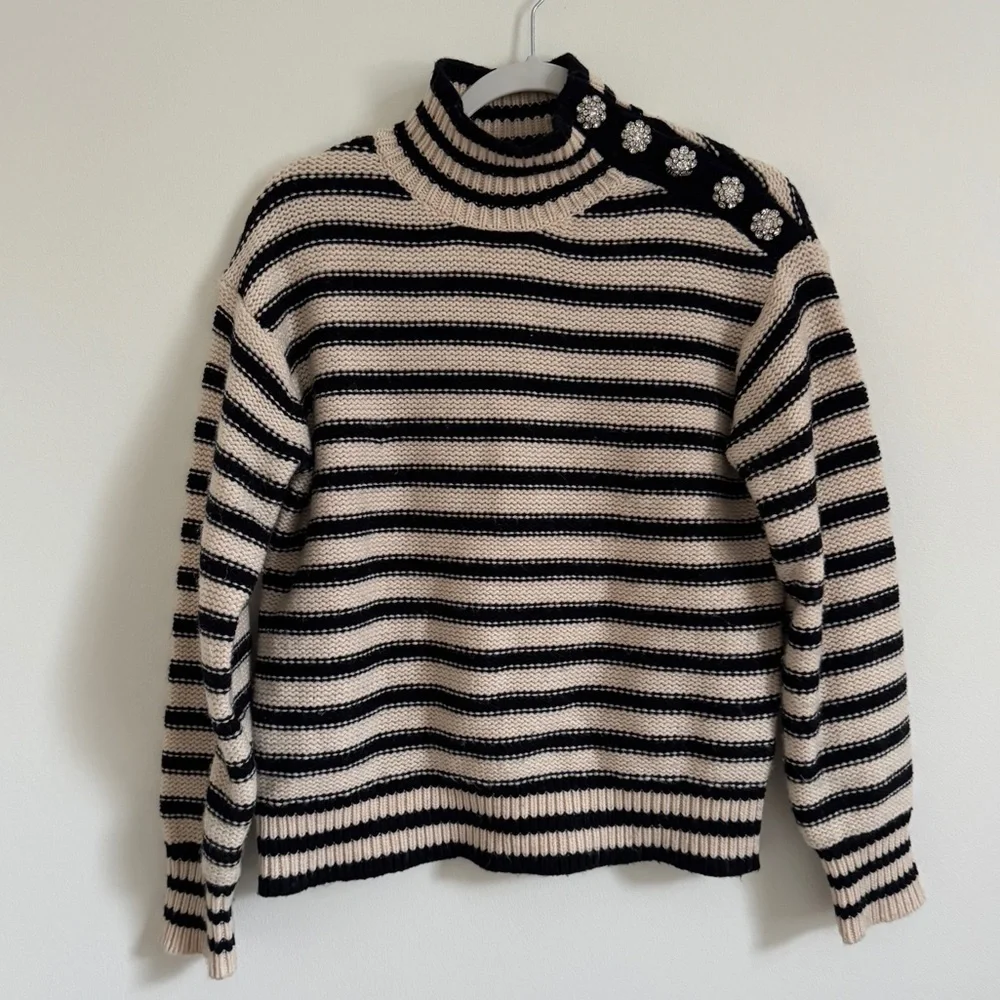 J. CREW Cable-Knit Mock-neck Pullover Sweater Size Small Stripe Jewel Buttons